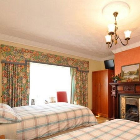 גלוואיי Lynfield Guest House מראה חיצוני תמונה