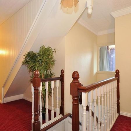 גלוואיי Lynfield Guest House מראה חיצוני תמונה