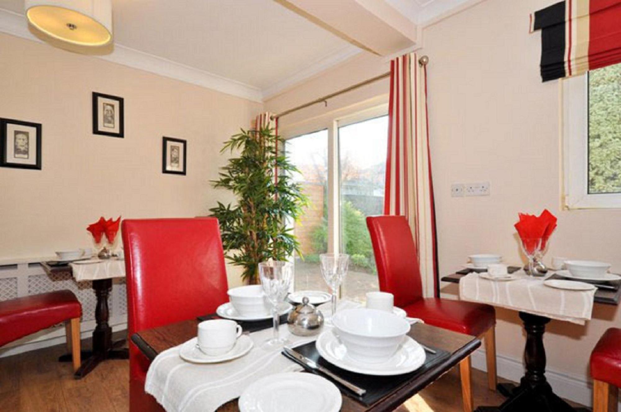 גלוואיי Lynfield Guest House מראה חיצוני תמונה