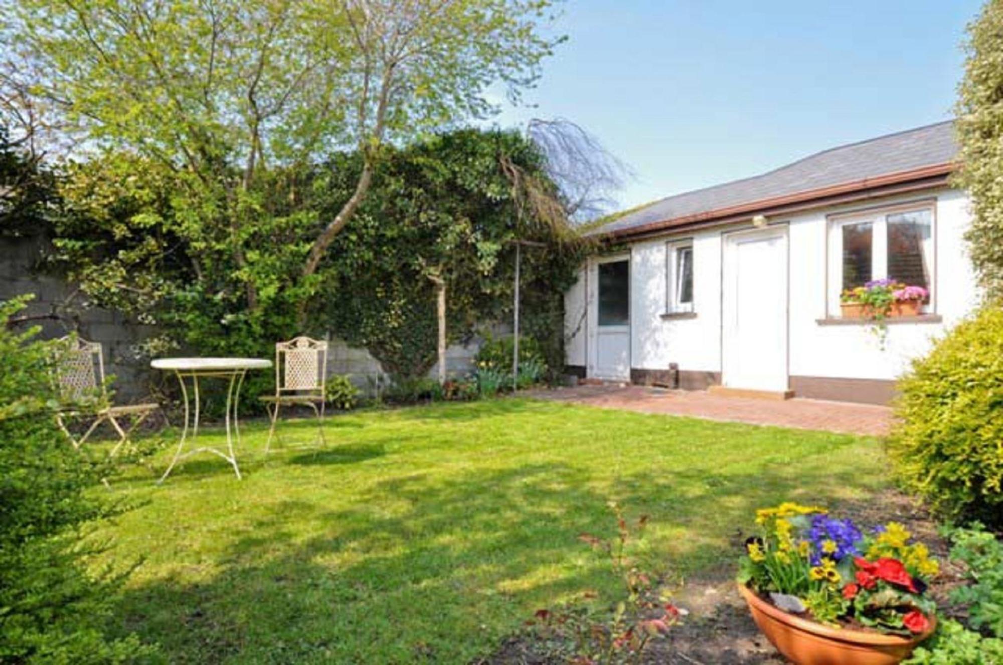 גלוואיי Lynfield Guest House מראה חיצוני תמונה